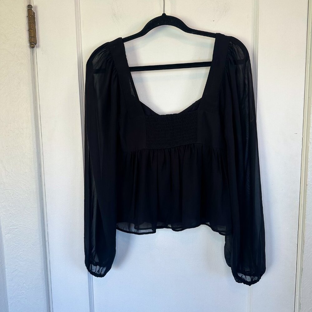 Abercrombie | Sheer Puff Sleeve Sweetheart Neckline Long Sleeve Top in Black XS - Picture 5 of 7